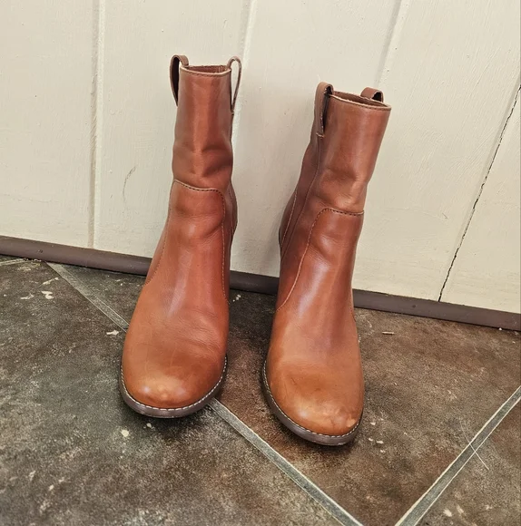 Cole Haan Kendal Short Boot Brown Leather Block Heel Pull On Comfort Bootie 8 - Picture 2 of 13